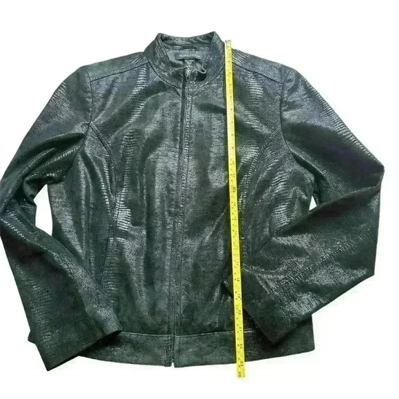 Valerie Stevens Jacket Black‎ Suede Moto Casual Snake Pattern Embossed Size M - Picture 4 of 6